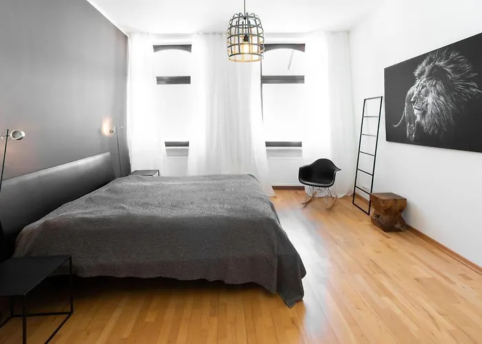 Casa Augusta - Urban Living